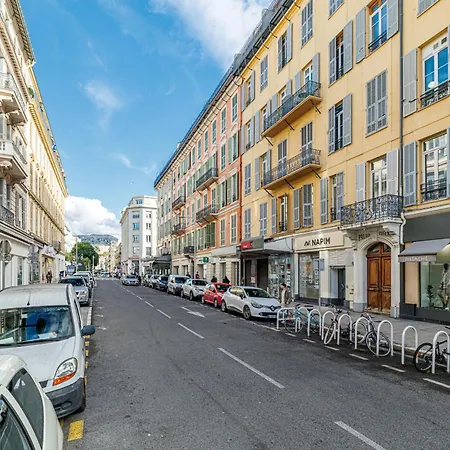 Apartment 3 Clemenceau - Duplex - Dernier Etage - Balcon - Hyper Centre *