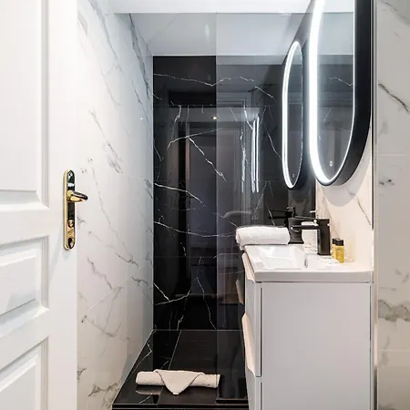 3 Clemenceau - Duplex - Dernier Etage - Balcon - Hyper Centre Apartmán